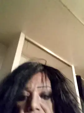 Snapshot of Cumhrd777 chatting on 10/22/25, 10:04 Cumhrd777 online show from 10/22/25, 10:04