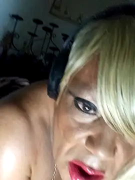 Snapshot of Cumhrd777 chatting on 09/28/25, 06:04 Cumhrd777 online show from 09/28/25, 06:04