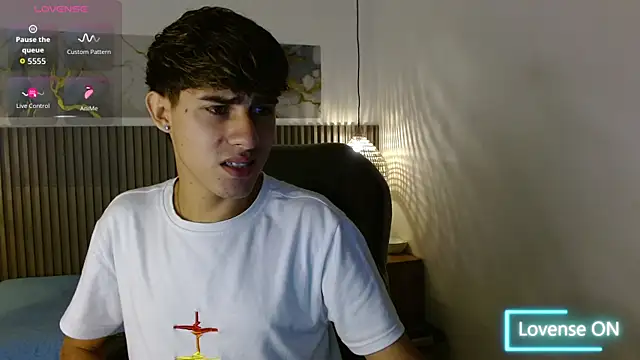 Dyla n18 online show from 11/12/25, 08:34