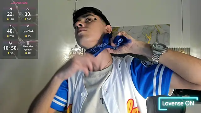 Dyla n18 online show from 05/04/26, 08:22