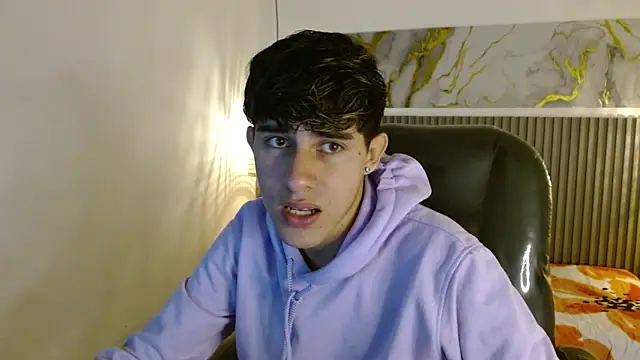 Dyla n18 online show from 12/14/25, 06:35