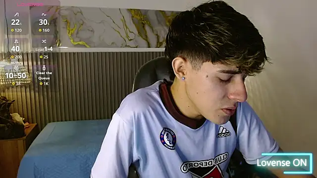 Dyla n18 online show from 11/27/25, 08:09