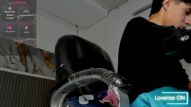 Dyla n18 online show from 03/22/26, 07:48