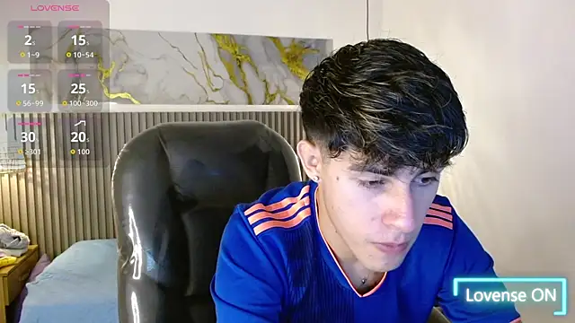 Dyla n18 online show from 11/22/25, 07:35