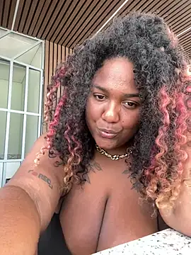 Just Gissellex online show from 02/07/25, 05:29