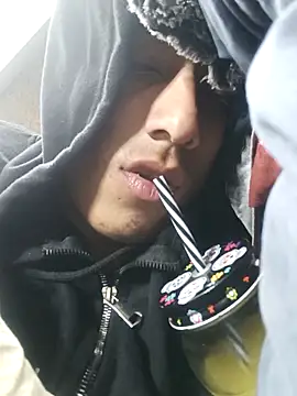 alexander32r online show from 09/24/25, 03:24