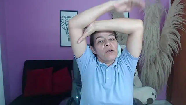 Milf karlye online show from 10/25/25, 02:22