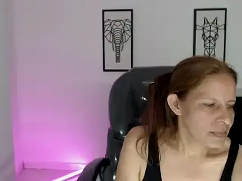 Snapshot of Milf_karlye chatting on 02/22/25, 04:51 Milf karlye online show from 02/22/25, 04:51
