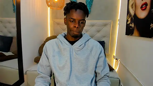 royce ebony online show from 03/17/26, 02:14