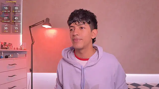 teobowny  online show from 03/27/26, 08:21