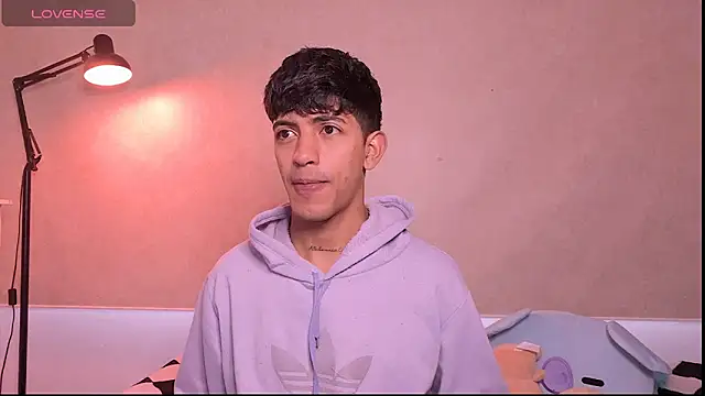 teobowny  online show from 02/09/26, 12:47