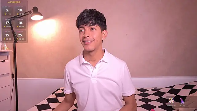 teobowny  online show from 02/16/26, 09:45