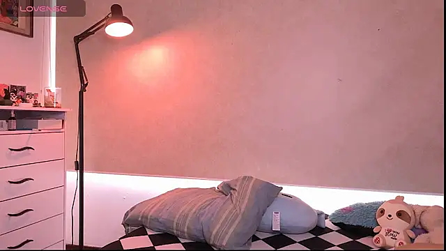 teobowny  online show from 02/05/26, 08:48