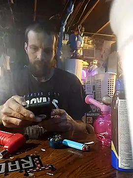 Whipit323 online show from 12/22/24, 11:22