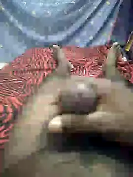 Snapshot of mallucallboy2104 chatting on 01/24/25, 07:49 mallucallboy2104 online show from 01/24/25, 07:49