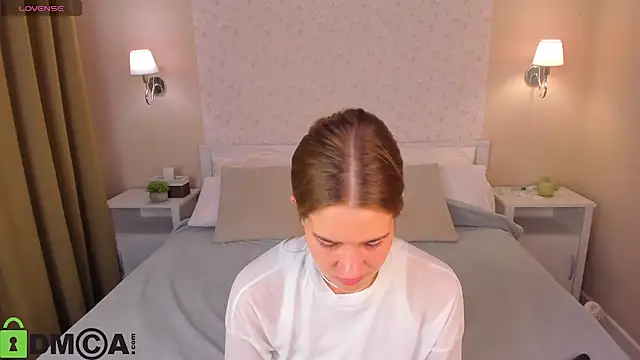 Jennifer Wadee online show from 04/01/26, 11:23