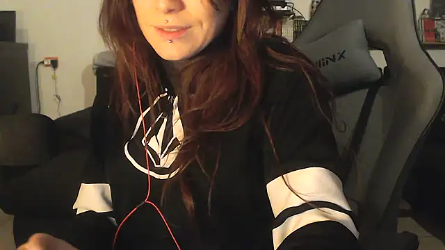Snapshot of complicata_mente chatting on 02/03/25, 05:03 complicata mente online show from 02/03/25, 05:03