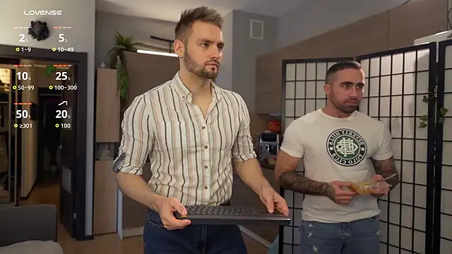 Alex xxx online show from 10/31/25, 03:30