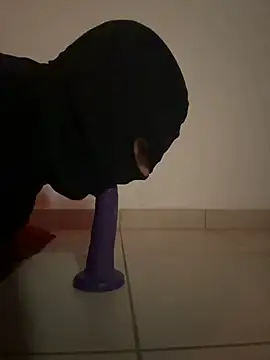 cretanbi online show from 03/18/25, 02:50