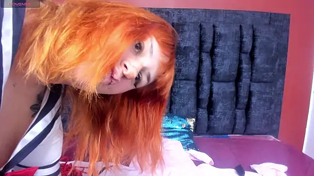 Aurora Doll  online show from 10/14/25, 12:28