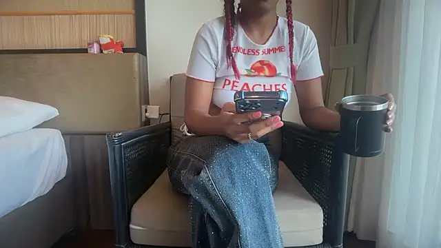 HornyBabe  online show from 05/21/26, 11:46