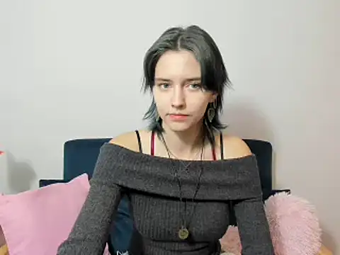 DevineNatalie online show from 12/09/24, 07:29