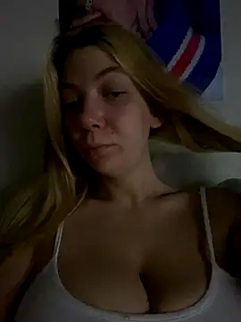 Mandispandis1 online show from 09/18/25, 11:52