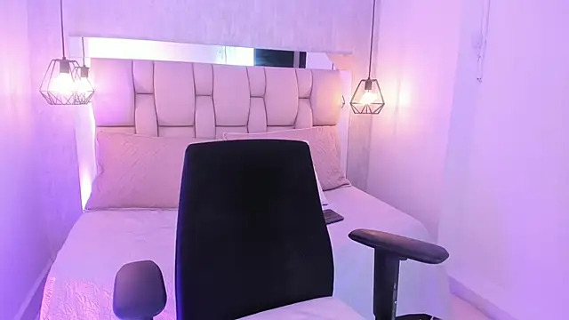 Alahia Baiter online show from 03/19/25, 12:01