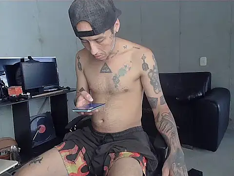 Snapshot of patrik_tattoo_ chatting on 03/19/26, 03:34 patrik tattoo online show from 03/19/26, 03:34