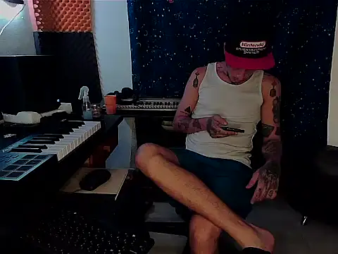 Snapshot of patrik_tattoo_ chatting on 02/17/25, 11:11 patrik tattoo online show from 02/17/25, 11:11