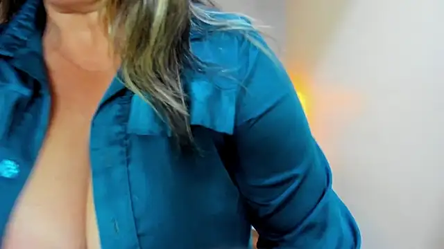 tutu milf online show from 09/09/25, 12:03