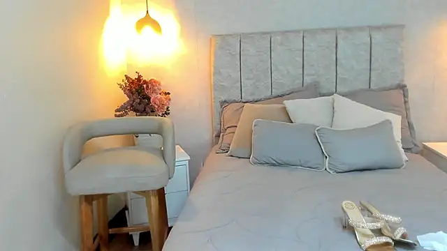 tutu milf online show from 02/10/26, 07:13