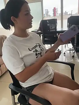 Lola sweeet18 online show from 02/10/26, 11:53