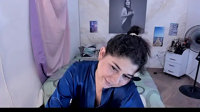 alinabozz1 online show from 02/28/26, 01:38