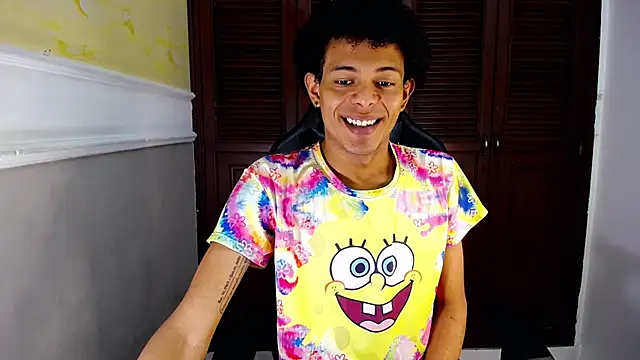 Snapshot of rose_Skinny_ chatting on 09/22/25, 09:21 rose Skinny online show from 09/22/25, 09:21