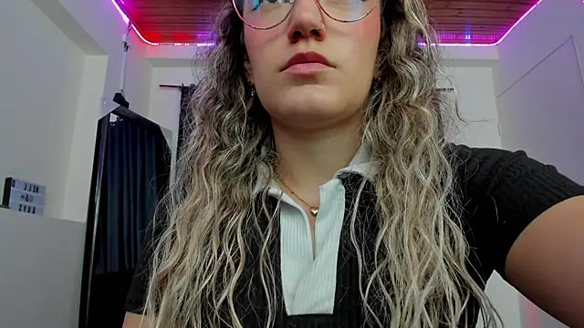 Keyth clement online show from 04/15/26, 07:29