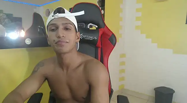 mau elixxx online show from 01/15/25, 01:45