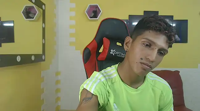 mau elixxx online show from 01/05/25, 03:53