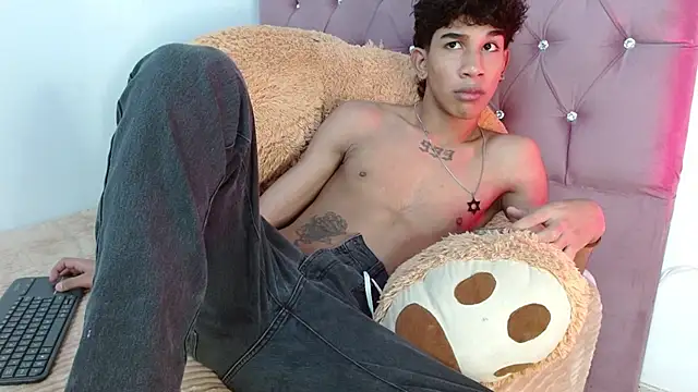 Snapshot of hares_mds chatting on 03/07/25, 12:45 hares mds online show from 03/07/25, 12:45