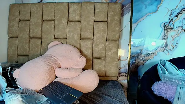 hares mds online show from 02/20/26, 04:42