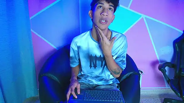 hares mds online show from 12/05/25, 01:43