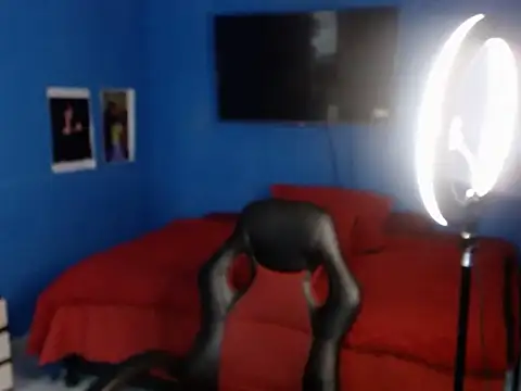 Snapshot of bellacrespalatina chatting on 11/07/25, 12:59 bellacrespalatina online show from 11/07/25, 12:59