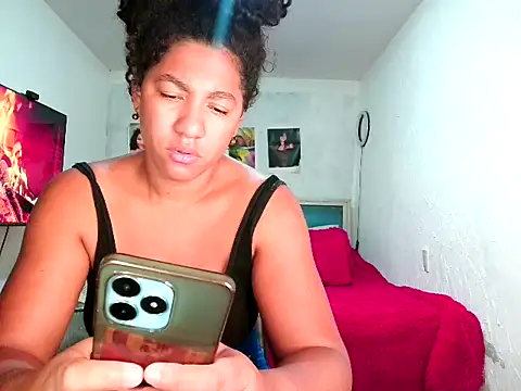 bellacrespalatina online show from 04/14/26, 06:02