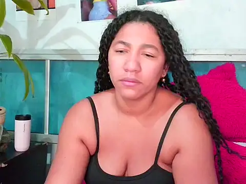 Snapshot of bellacrespalatina chatting on 04/27/26, 04:49 bellacrespalatina online show from 04/27/26, 04:49