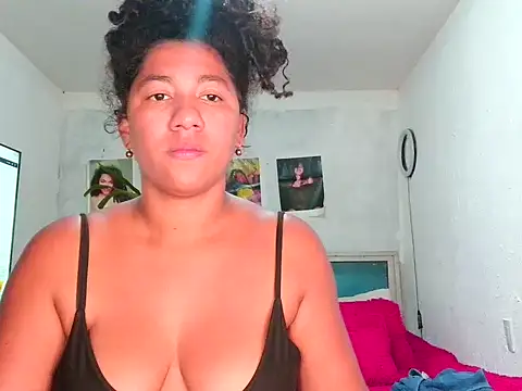 bellacrespalatina online show from 04/13/26, 07:40