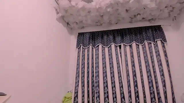 Lauu G online show from 11/26/25, 10:37