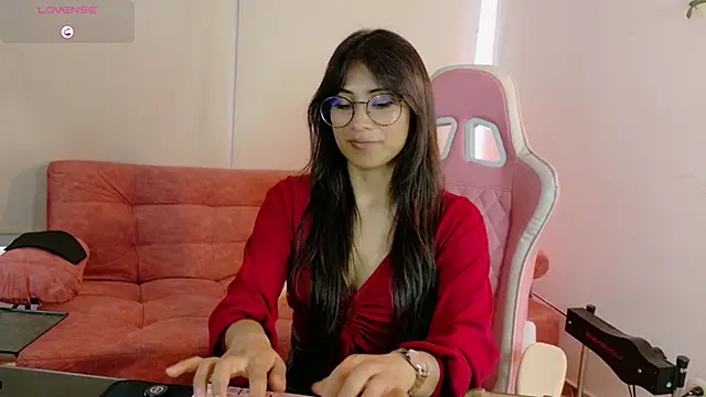 Snapshot of Jade_Zephyra chatting on 02/03/26, 08:25 Jade Zephyra online show from 02/03/26, 08:25