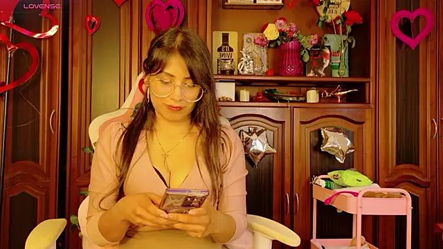 Snapshot of Jade_Zephyra chatting on 02/16/26, 08:18 Jade Zephyra online show from 02/16/26, 08:18