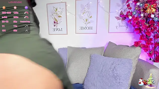 Snapshot of zulema_parvin chatting on 12/22/25, 11:43 zulema parvin online show from 12/22/25, 11:43