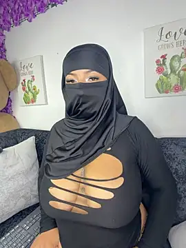 zulema parvin online show from 04/12/26, 01:31